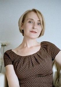 487102_403962832994966_122244882_n